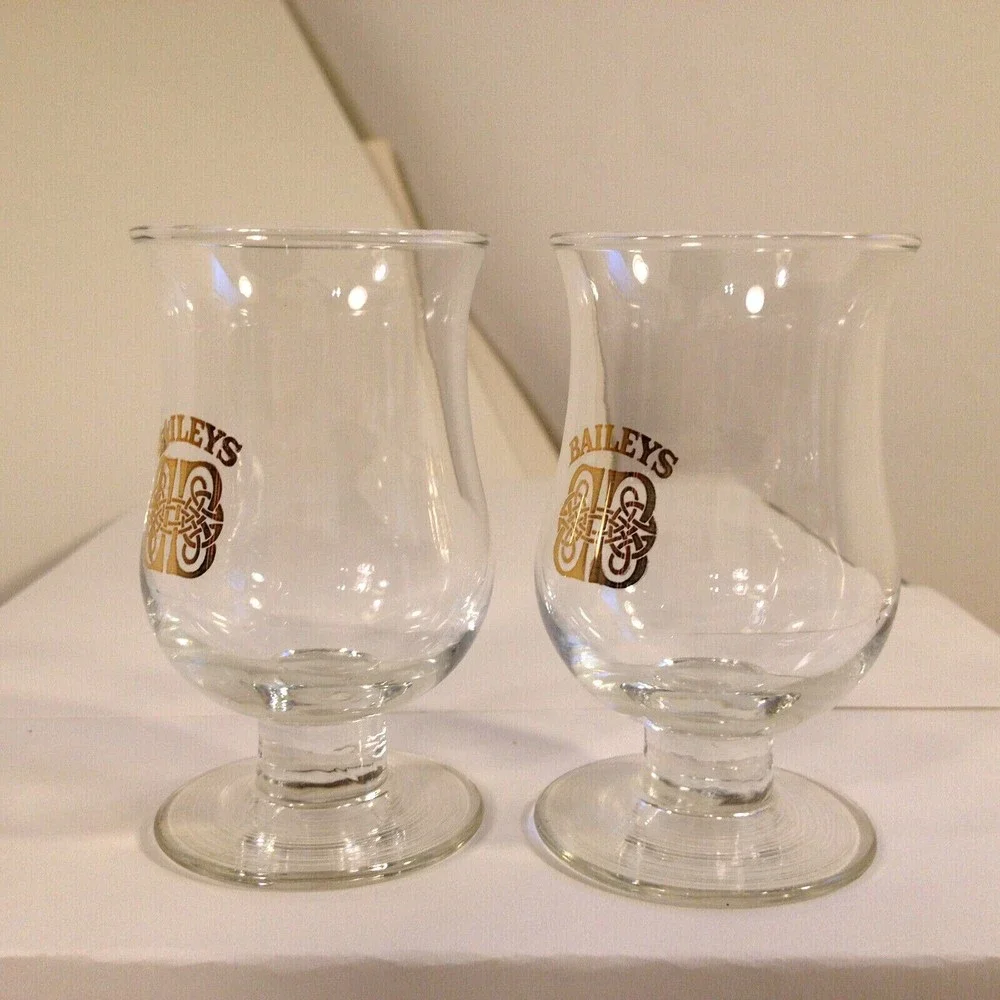 Baileys Irish Cream Gold Celtic Knot Clear (2) Stemmed Shot Glasses Cordial Pair